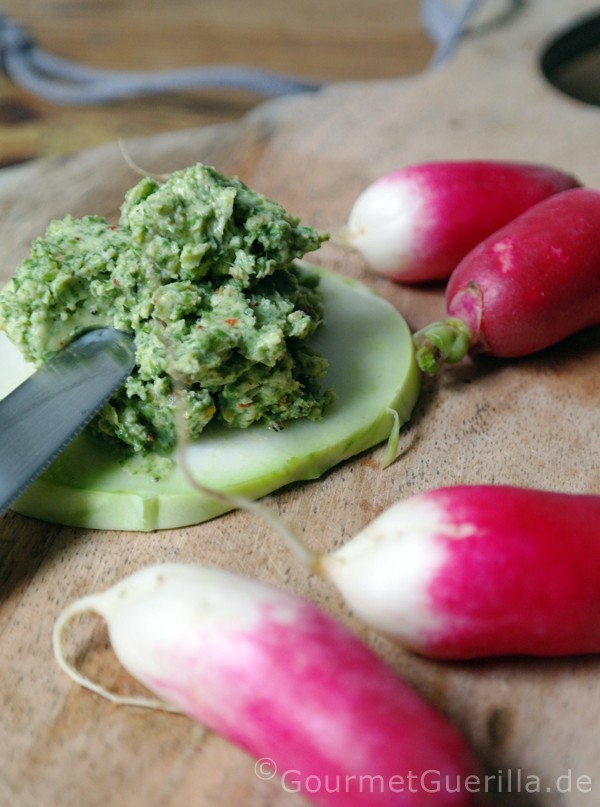 Wild garlic butter - totally homemade